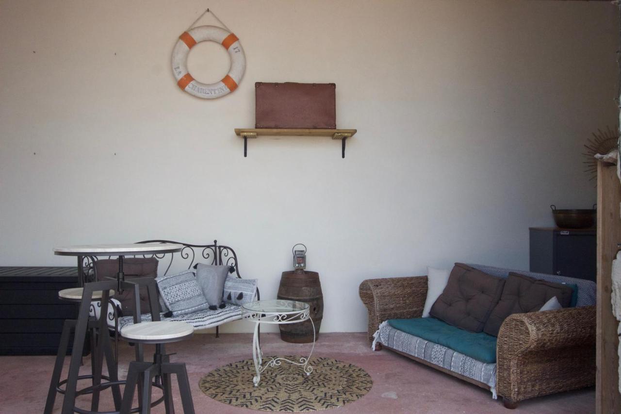 مبيت وإفطار Echillais La Charentine المظهر الخارجي الصورة